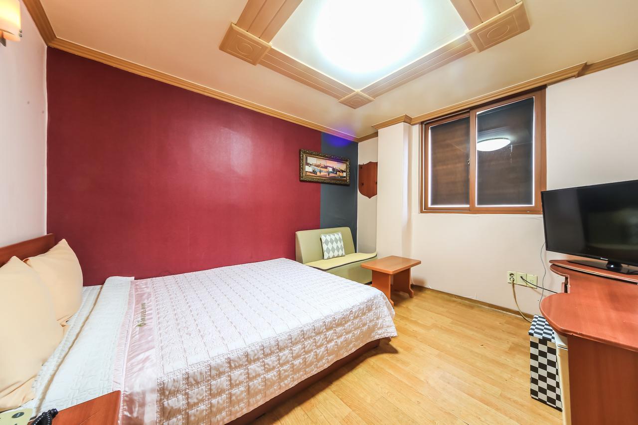 Nampo One Motel Busan Ngoại thất bức ảnh