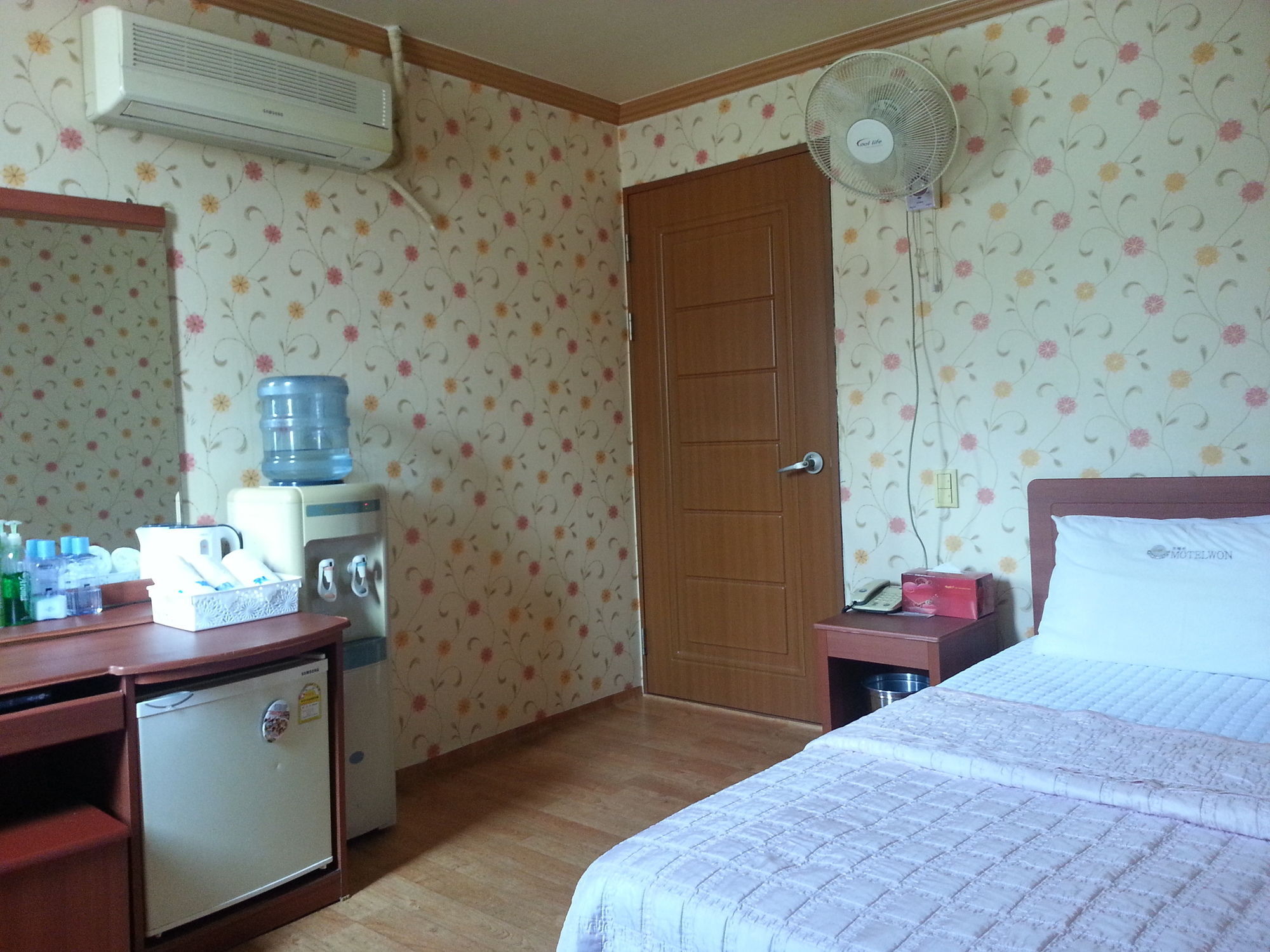 Nampo One Motel Busan Ngoại thất bức ảnh